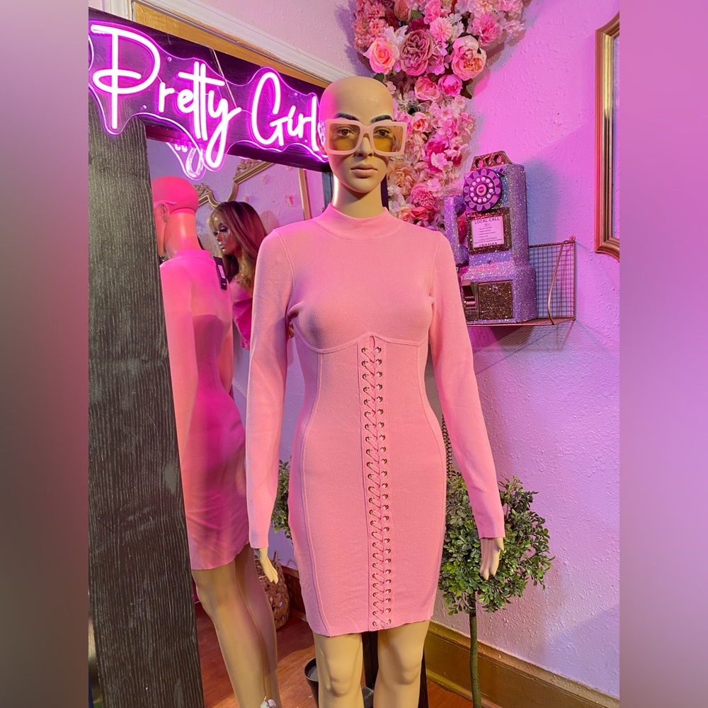 Sweater dress from fashion nova very casual, size large, thick material.